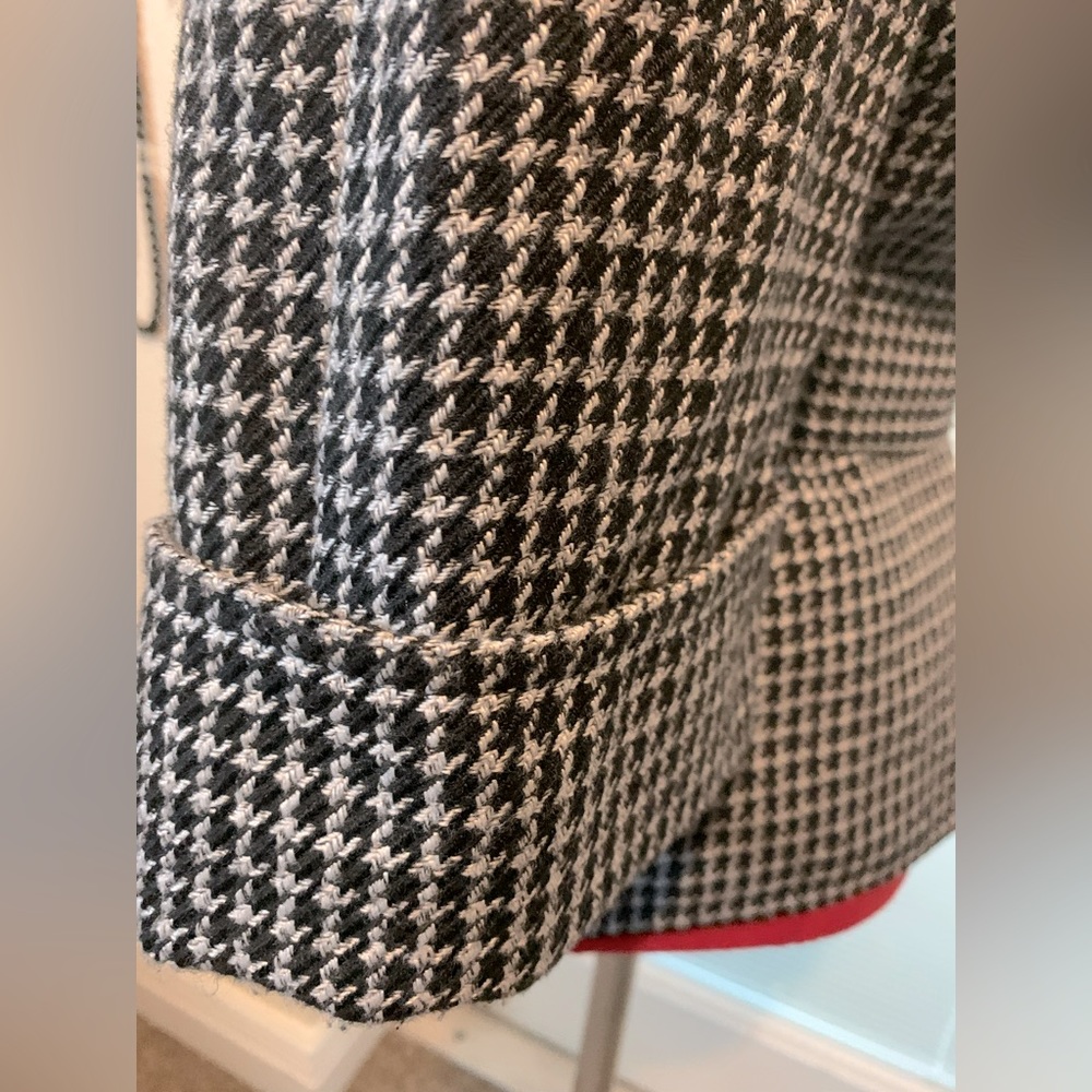 Antonio Melani 3 Button Front Closure Size 6 - image 5